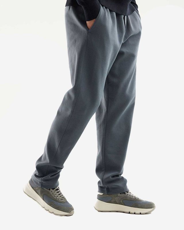 Nubikk Luca Noa sneaker gedragen onder casual outfit heren