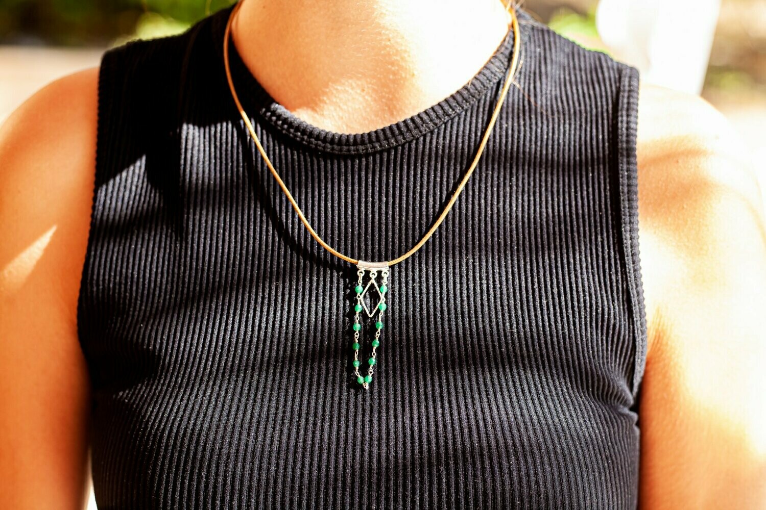 Collier cordon renforcé - camel, vert et plaqué argent