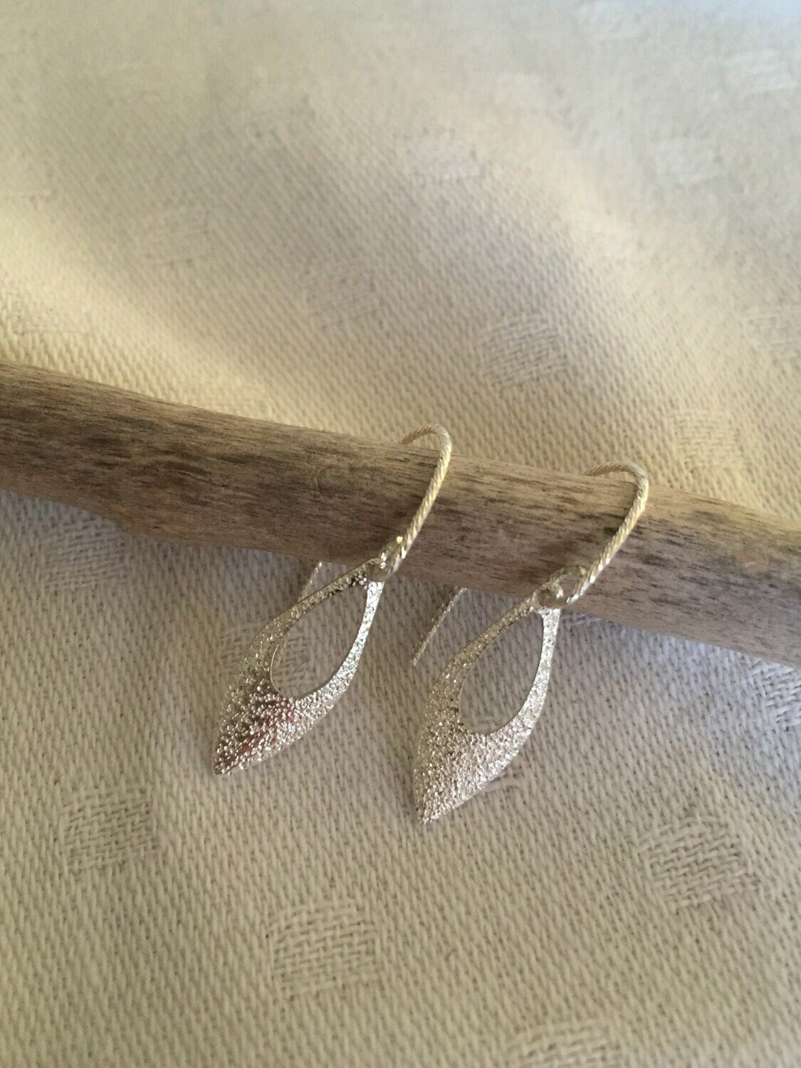 LA CROCHETÉE ÉTINCELANTE