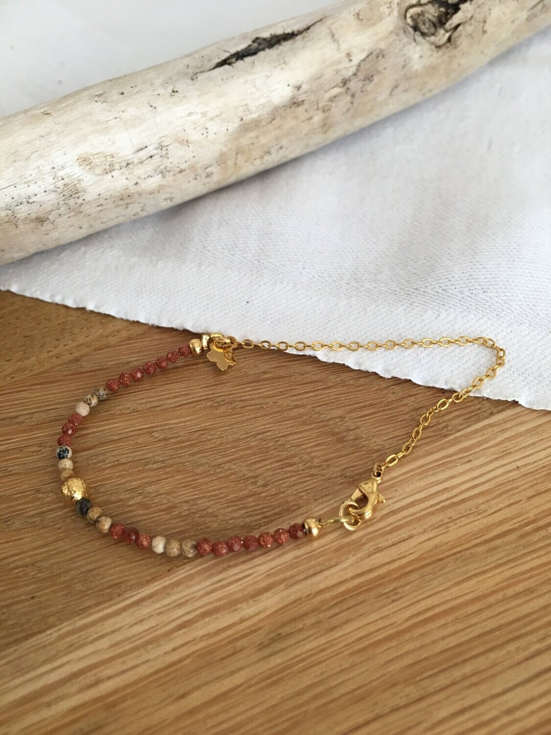 LA CHAÎNETTE BRILLANTE