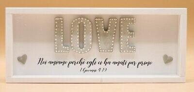 Quadro in legno corto "LOVE" 1. Giovanni 4:19