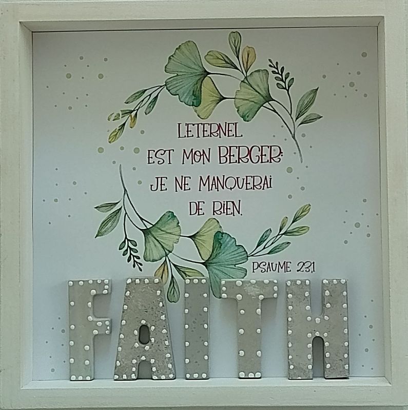 Cadre en bois "FAITH" fleur, Psaume 23.1