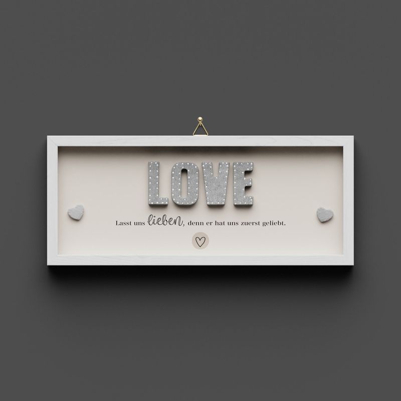 Wandbild aus Holz kurz "LOVE"