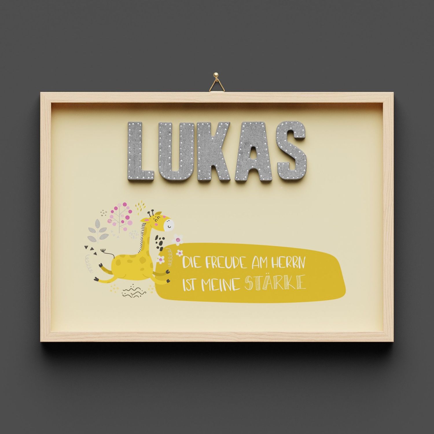 Wandbild aus Holz mit Namen personalisierbar, Giraffe