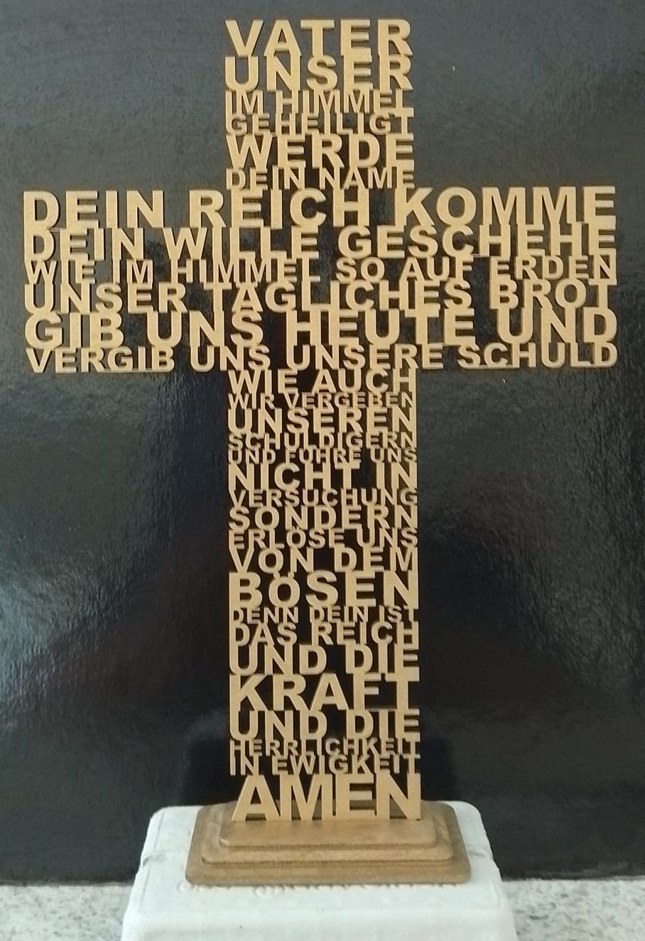 Holzkreuz Vater unser, gold