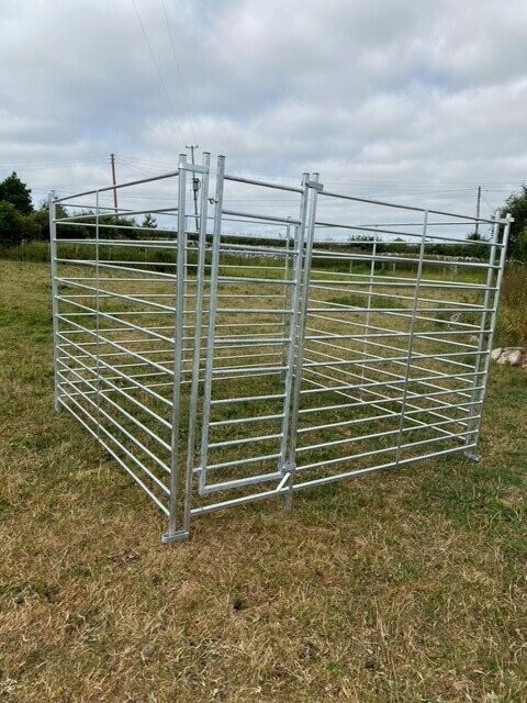 6ft High Goat Hurdle 13 Rail Goat hurdle