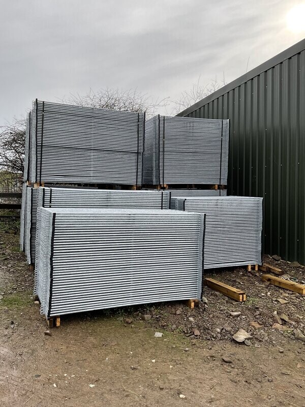 Railed Sheep Hurdles