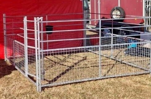 8ft Half Mesh Alpaca Pen Set