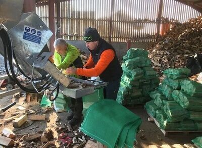 EaziPak Bagging stations