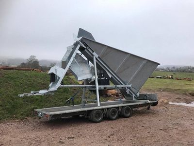EaziPak log bagging machine