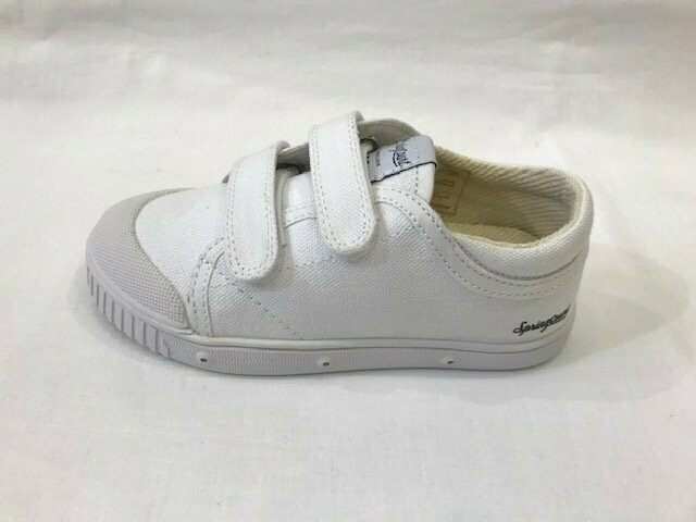 spring court white canvas