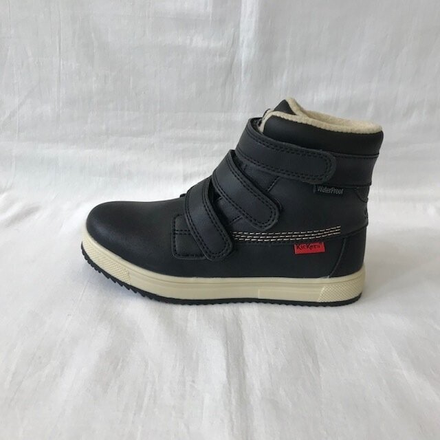 Yepokro Noir Kickers