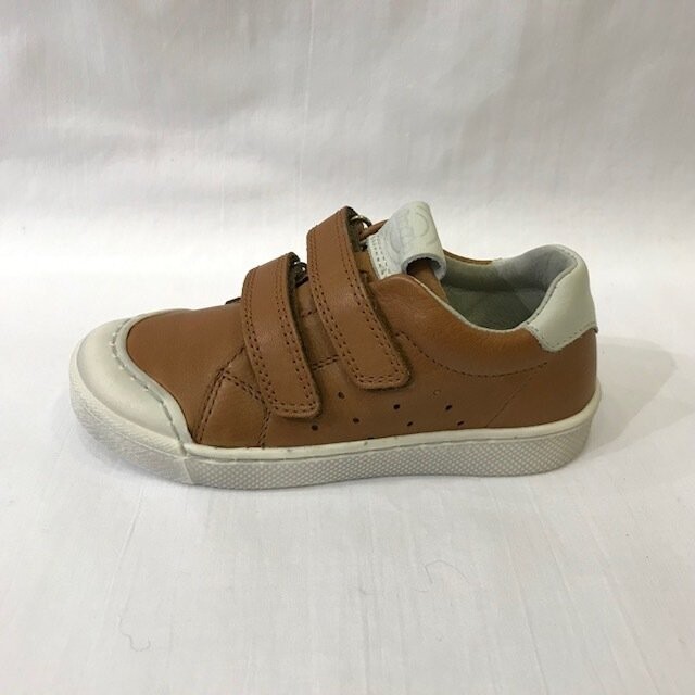 G2130261 Cognac Froddo