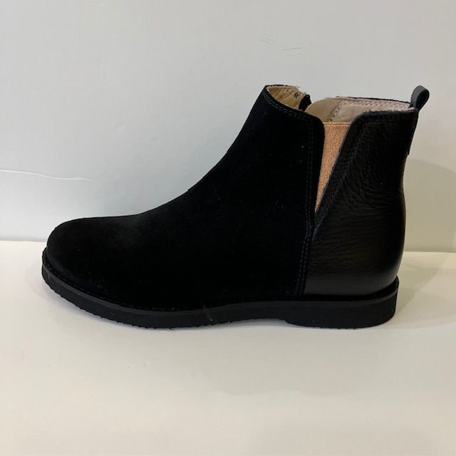 22 176 Noir Beberlis