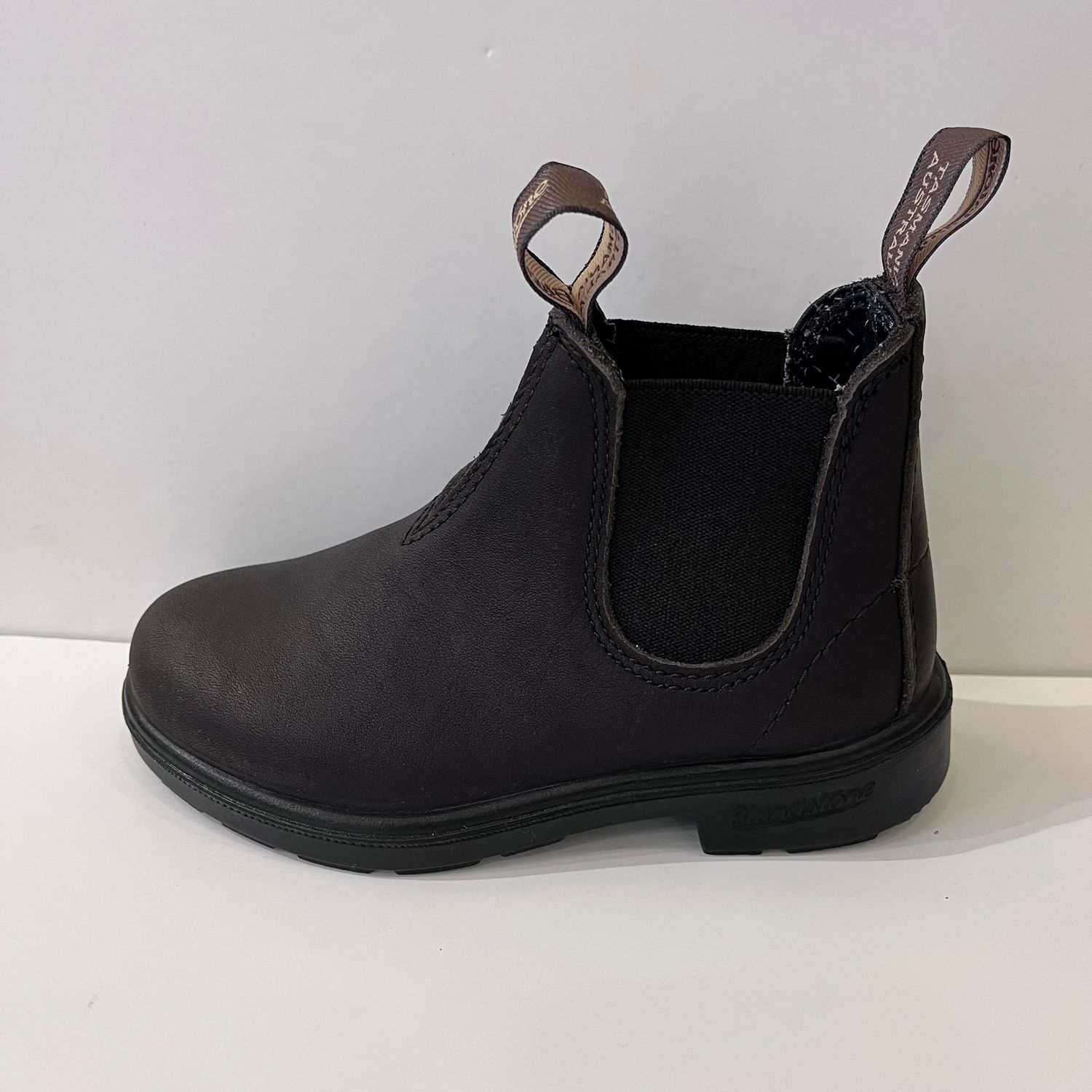 2650 Rocky Road Blundstone
