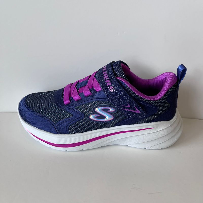 303557L Marine/Rose Skechers