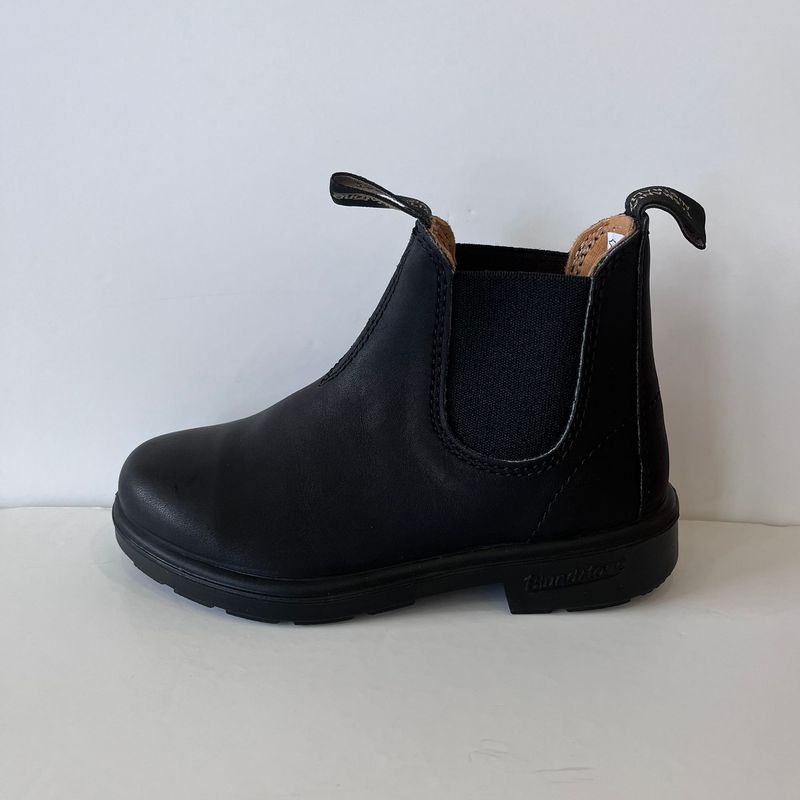 531 Noir Blundstone