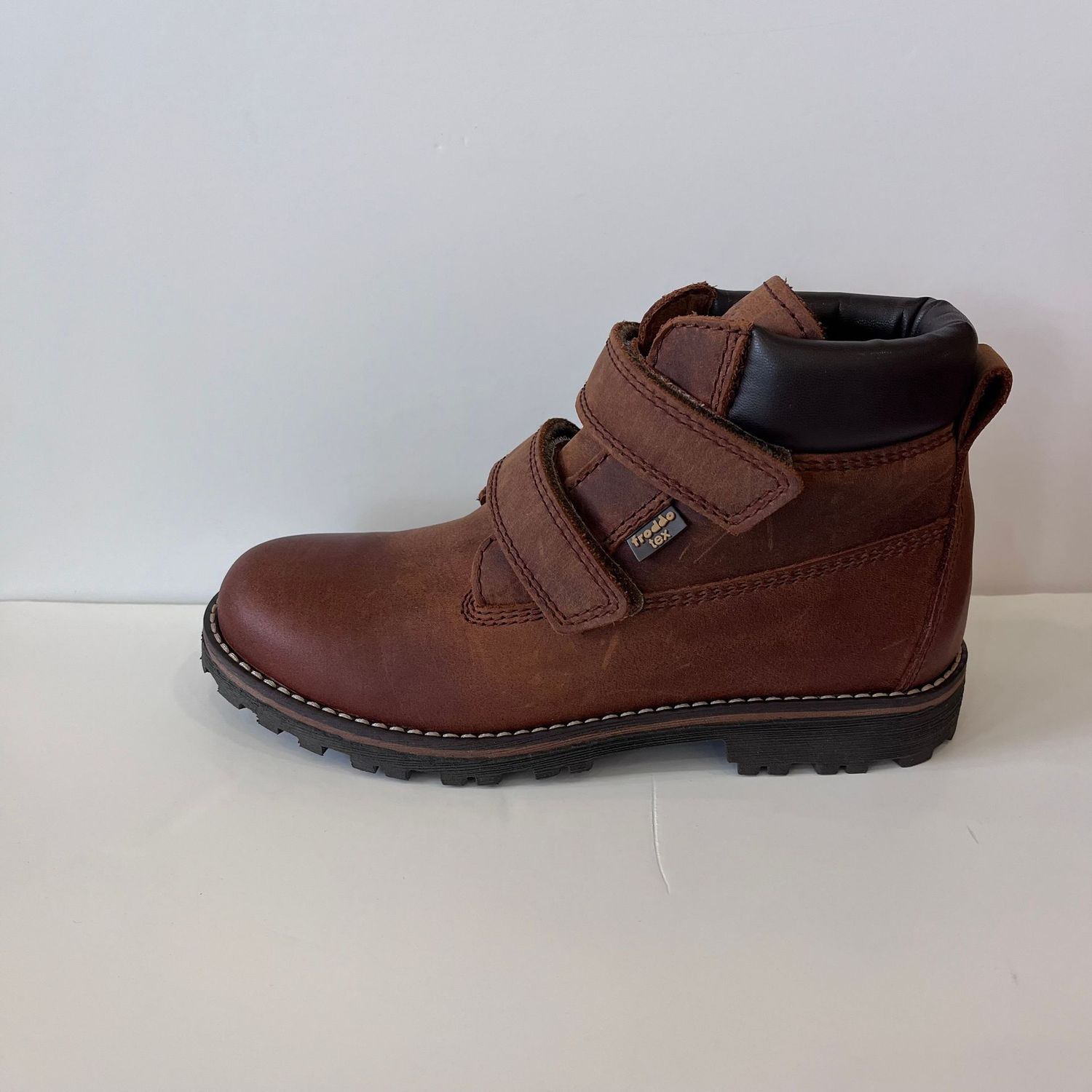3110216 Cognac Froddo