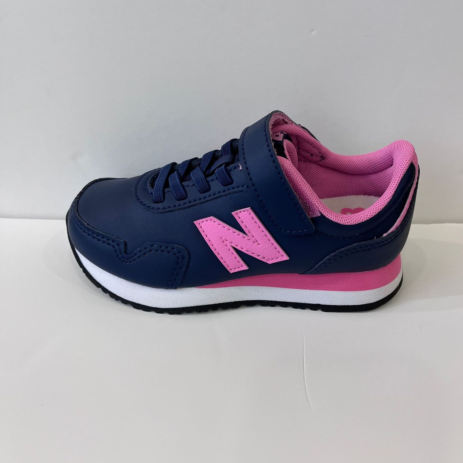 323 Marine/Rose New Balance