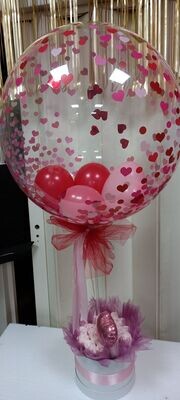 Romantische Rosenbox mit Bubbleballon Romantische Rosenbox mit Bubbleballon
