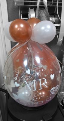 Verpackungsballon Mr & Mrs Herzen und Schleifen