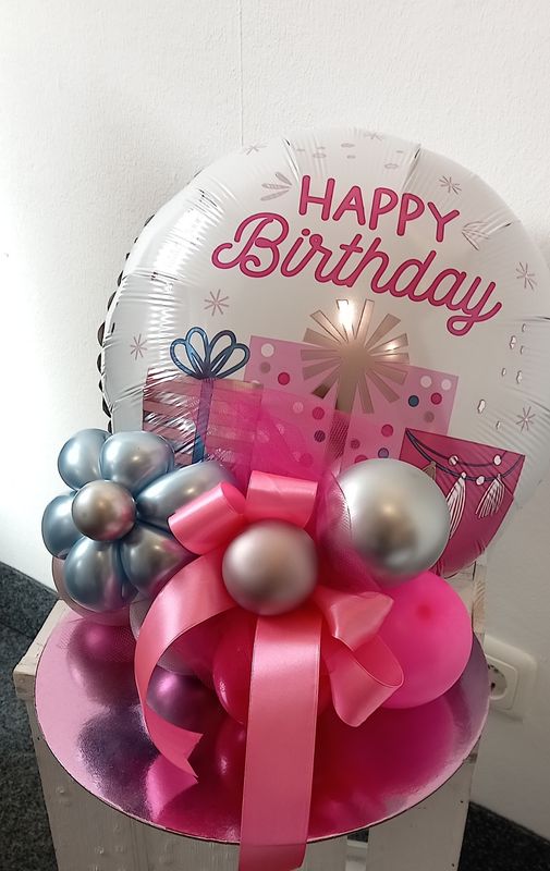 Birthday Girl Ballongeschenk auf Tablett - Birthday Girl Ballongeschenk auf Tablett -