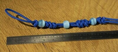 Looped lanyard with glass beads