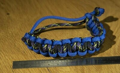 Adjustable Wristband/lanyard (colour variant 1)