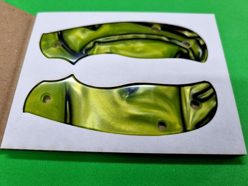 Urban Scales in 3.1mm Kirinite (Toxic Green) Urban Scales in 3.1mm Kirinite (Toxic Green)