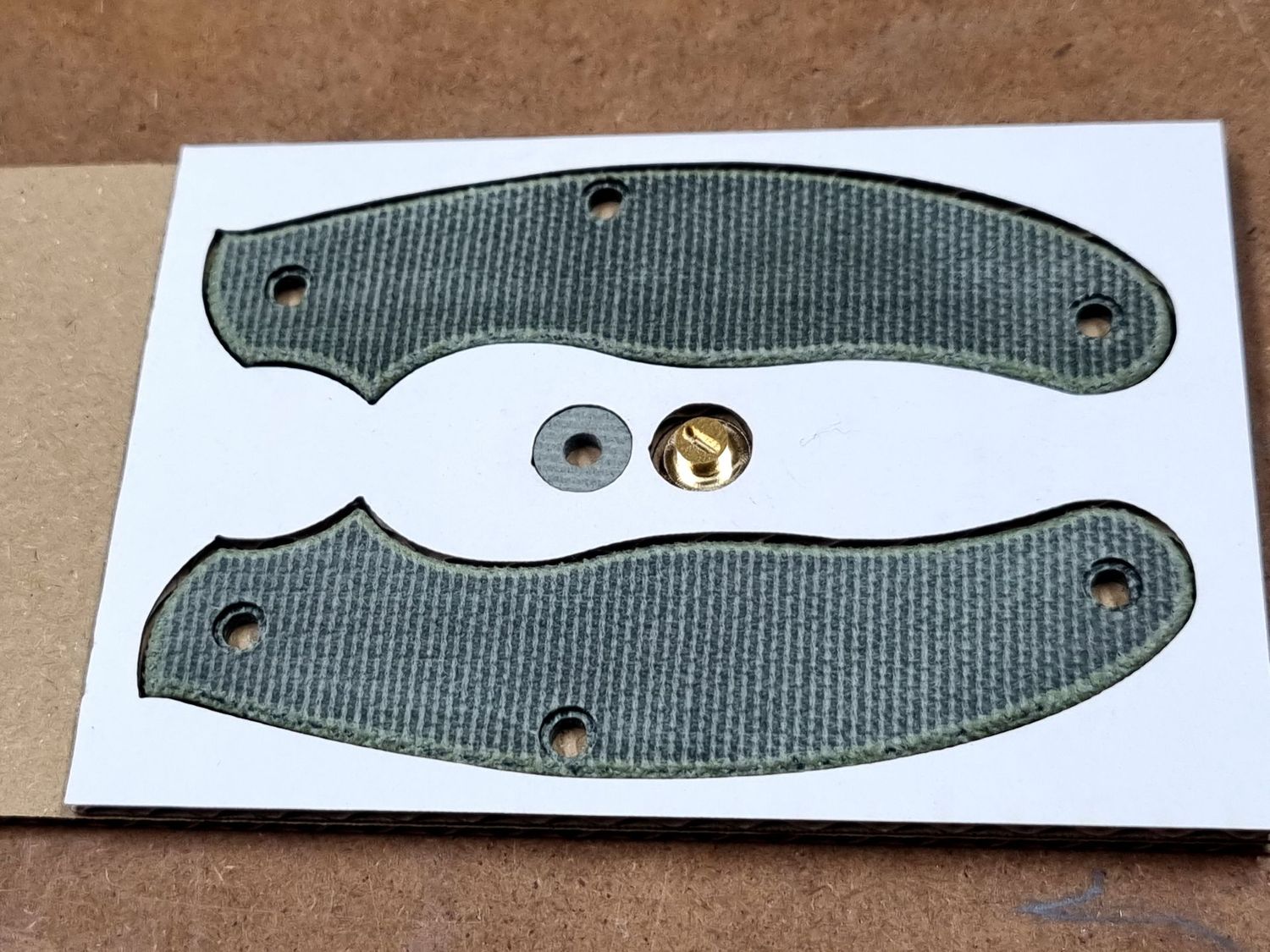 UKPK V2 flat 3.2mm 3 pin Scales in Jade Green Canvas Micarta