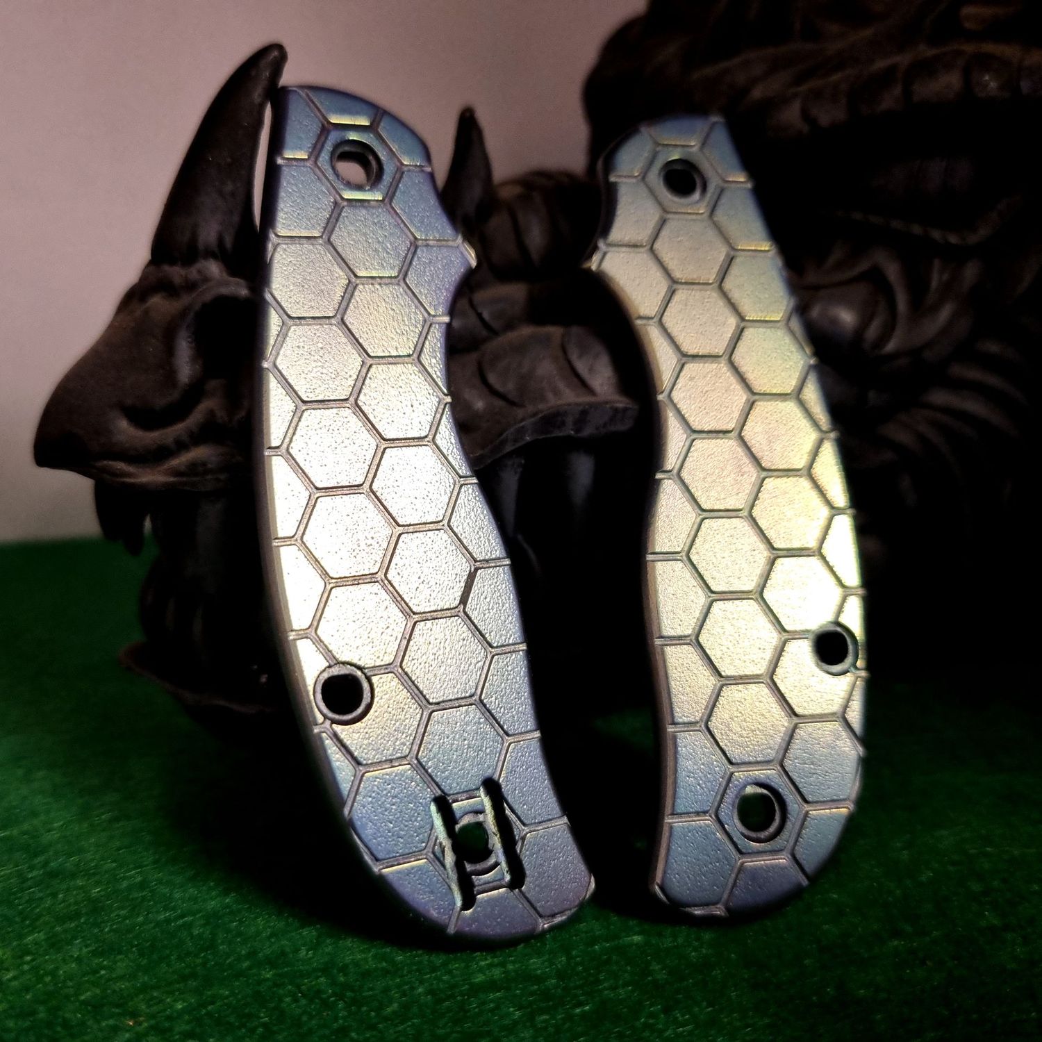 Urban Scales in 3mm Titanium (Anodised Mint Green) large Honeycomb pattern