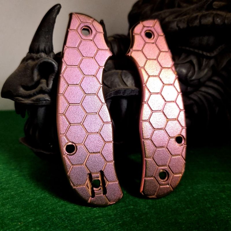 Urban Scales in 3mm Titanium (Anodised Purple lush) large Honeycomb pattern