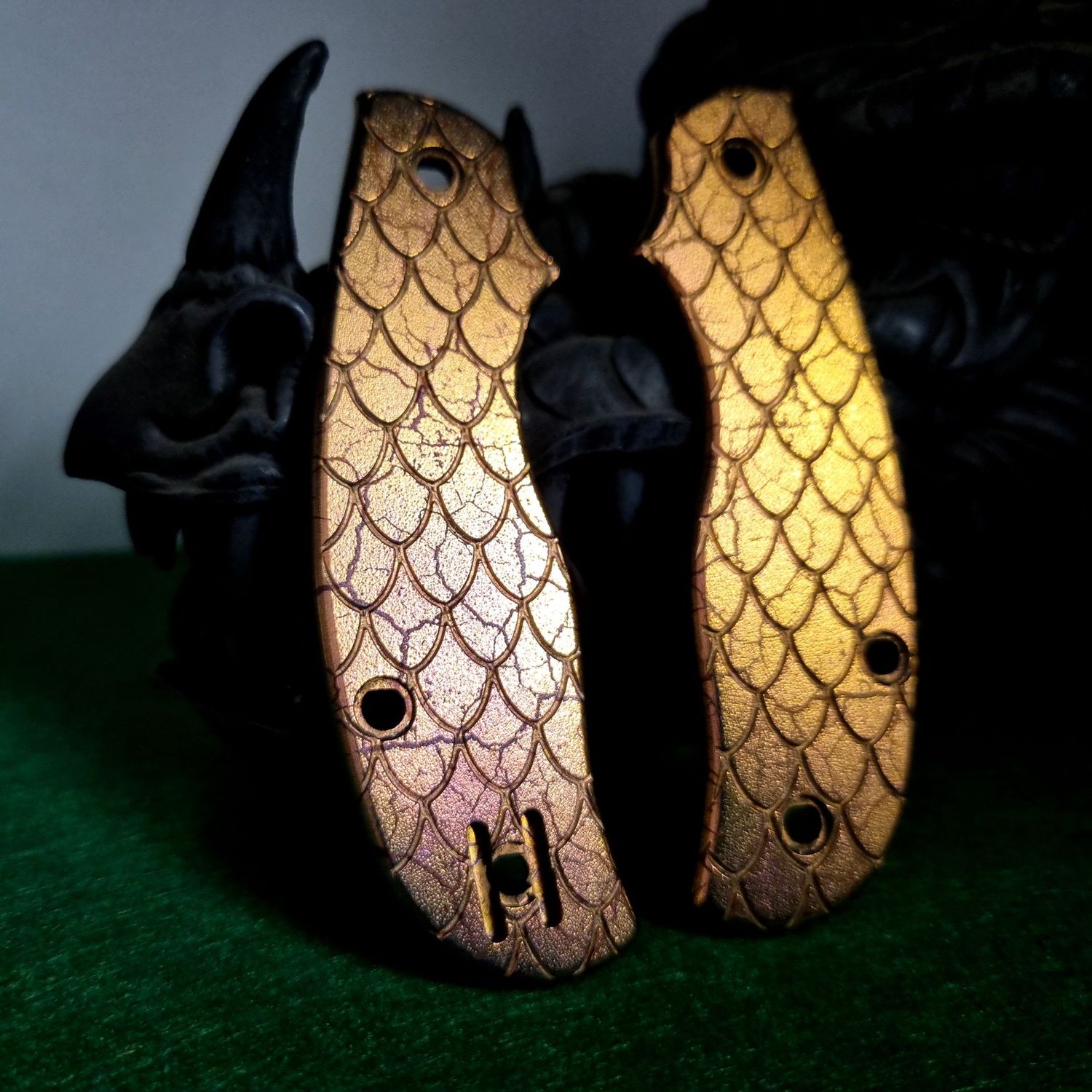 Urban Scales in 3mm Titanium (Anodised Crackled Salmon) large Dragon scale pattern