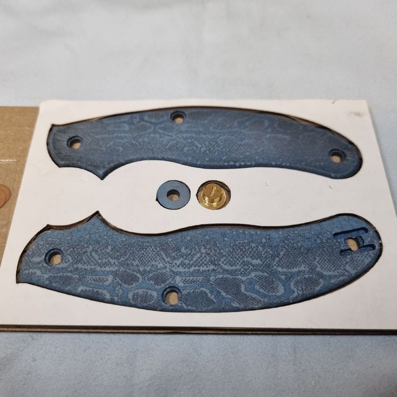 UKPK 3 pin Scales in 3mm Titanium ( Snakeskin pattern )