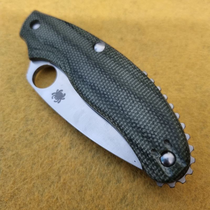 UKPK V2 Ergo 5mm 3 pin Scales in a Sage Green Canvas Micarta