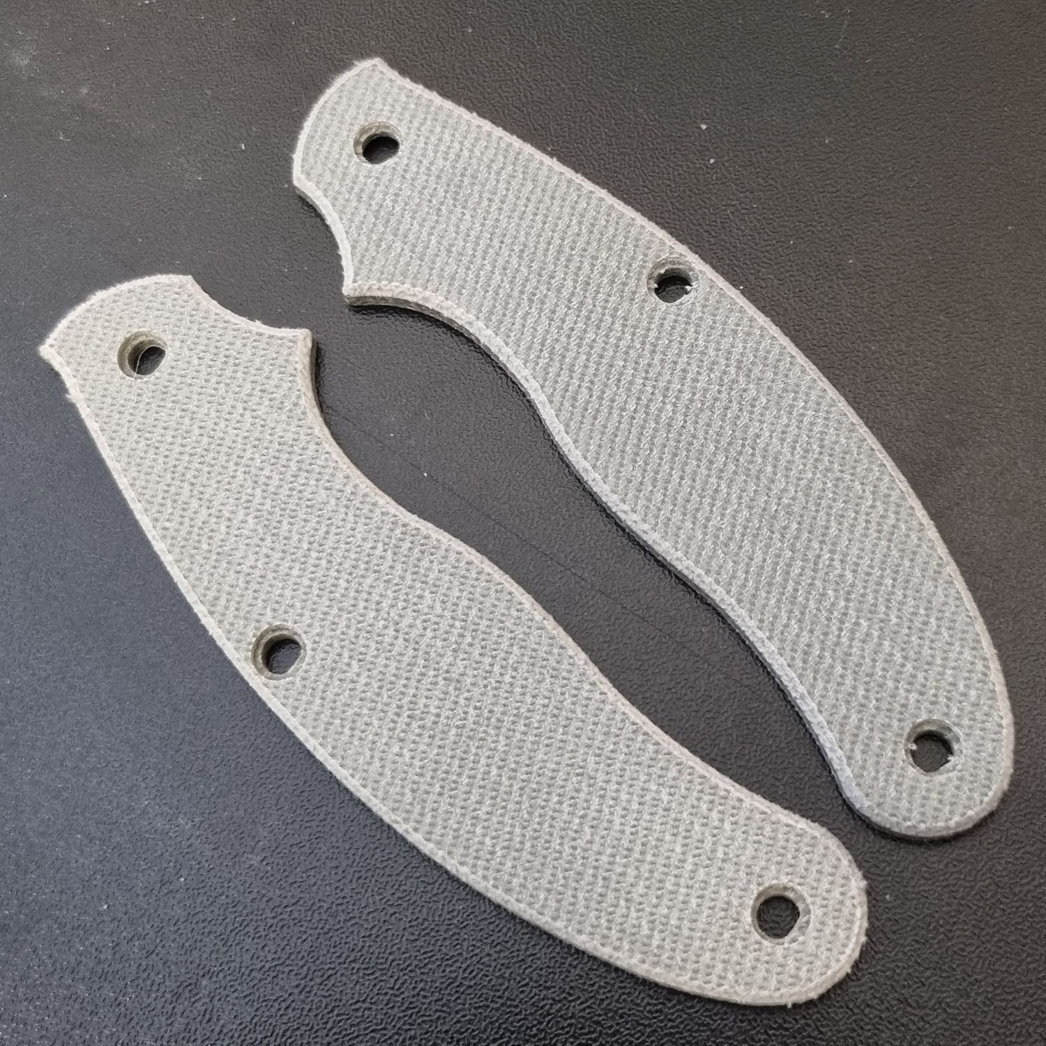UKPK V2 flat 3.2mm 3 pin Scales in Pale Green Canvas Micarta