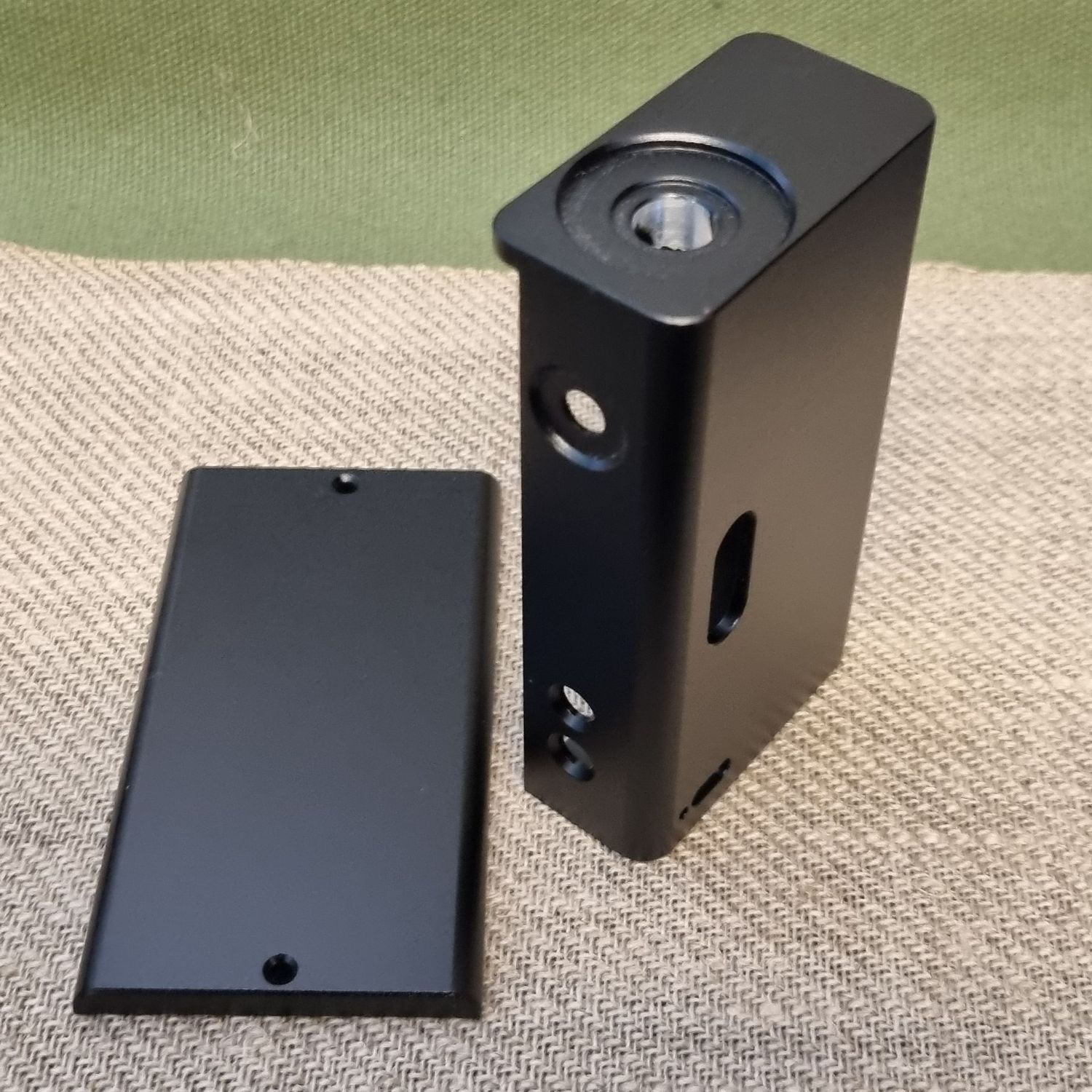 Hana Style Box Mod Kit in Black