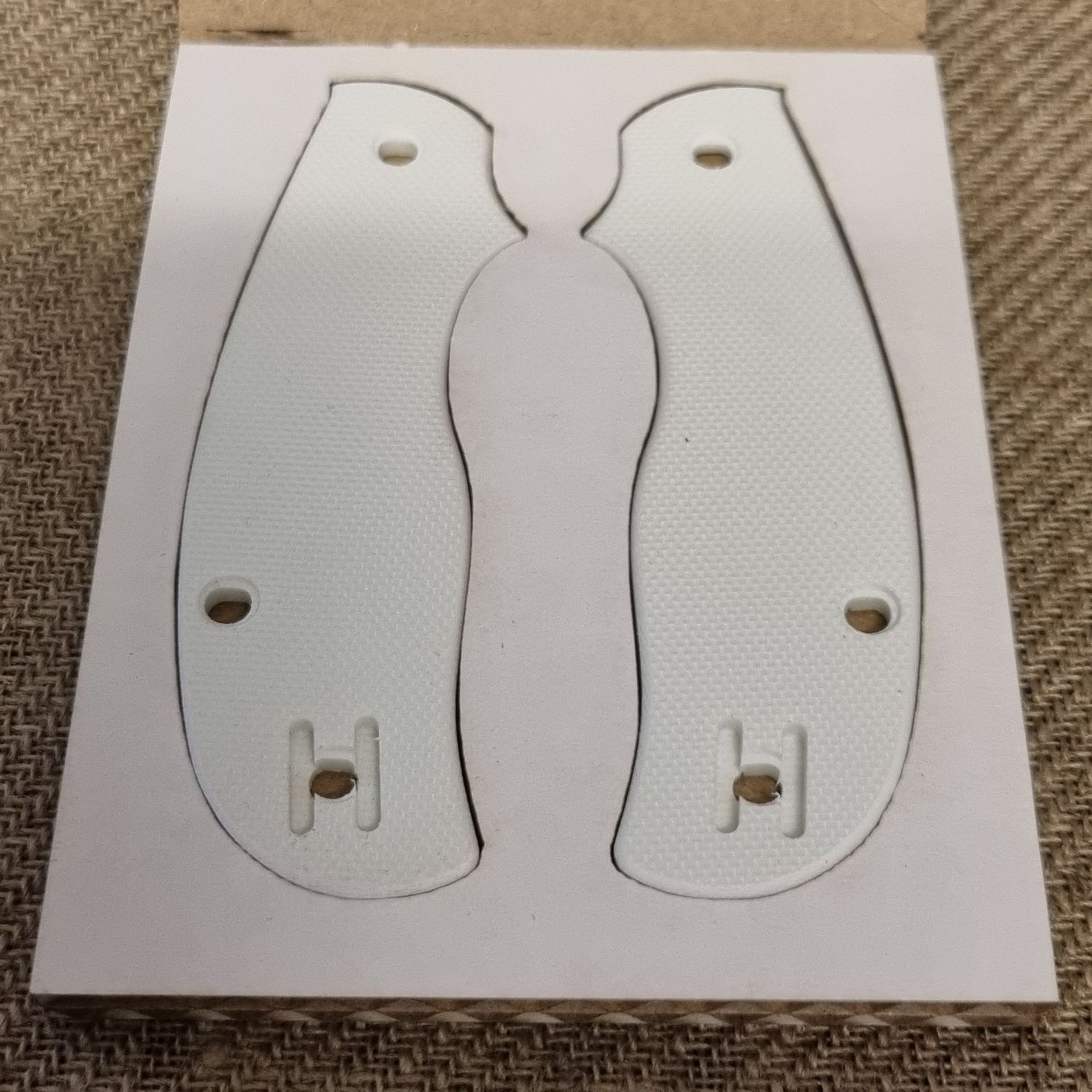 Urban Scales in 3.1mm G10 Snow White