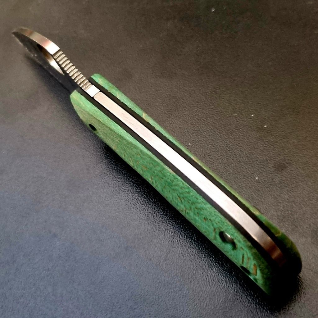 Squeak V2 Ergo 5mm Scales in Mint Green Maple