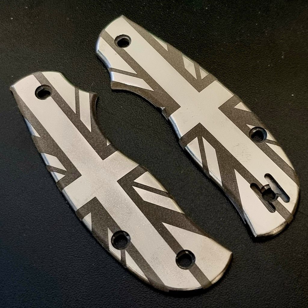 Urban Scales in 3mm Titanium (Polished) Union Jack pattern