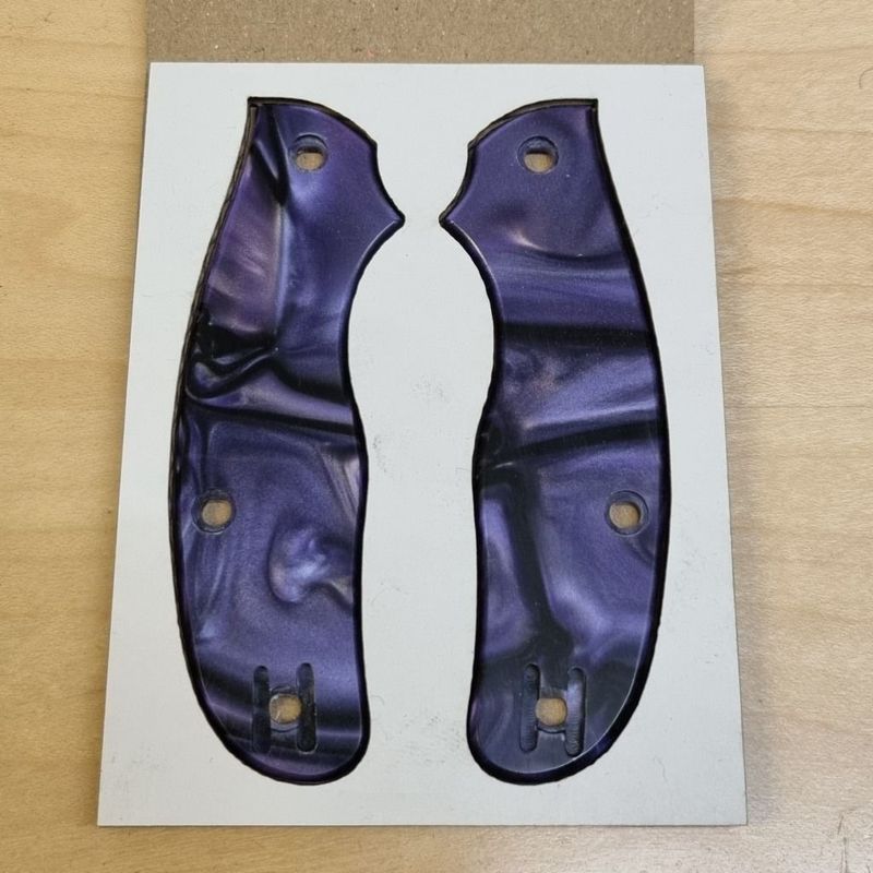 Metropolitan Scales in 3.1mm Kirinite (Purple Haze) Metropolitan Scales in 3.1mm Kirinite (Purple Haze)