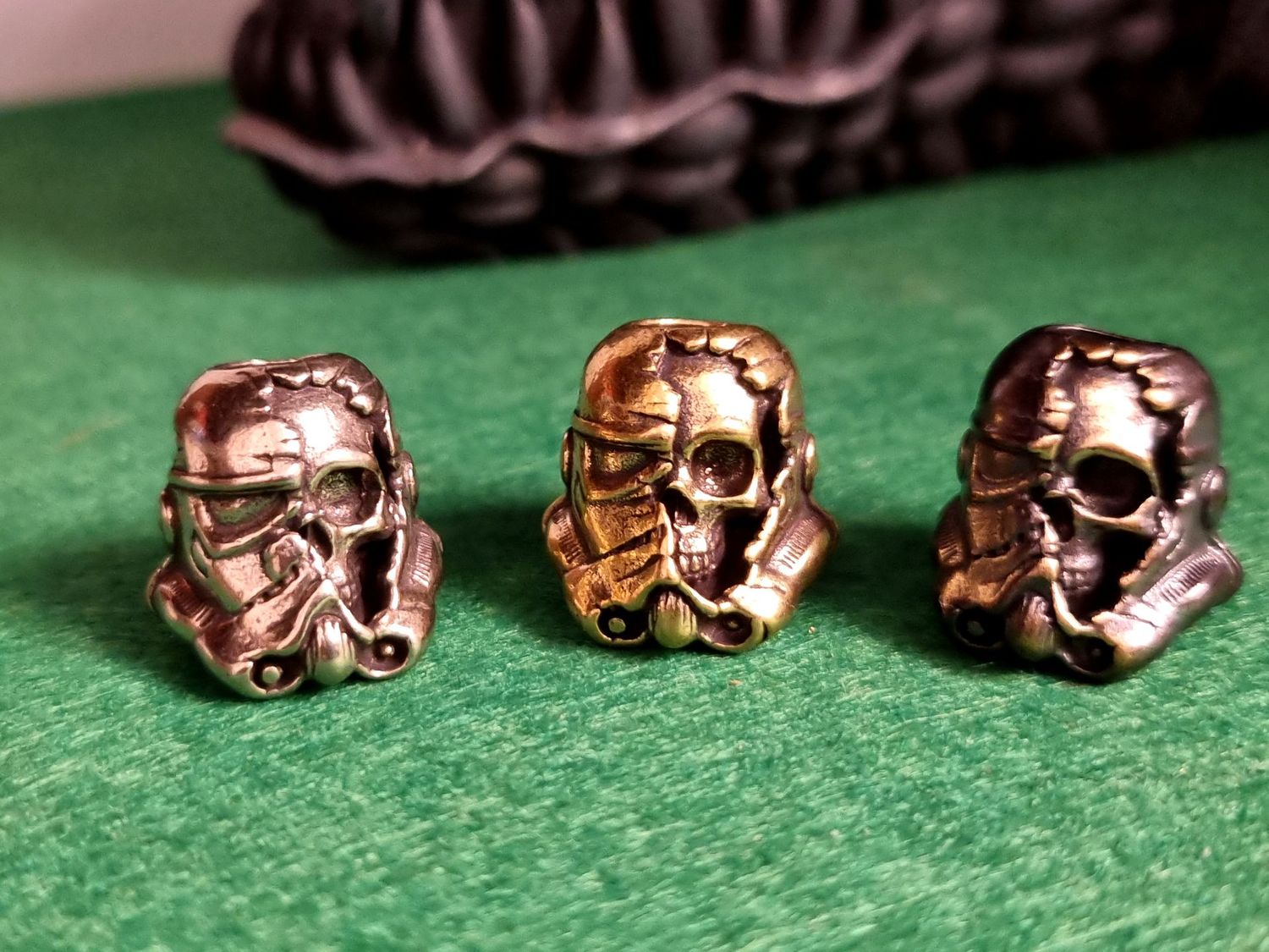 Trooper/Scull Head Lanyard Beads Trooper/Scull Head Lanyard Beads