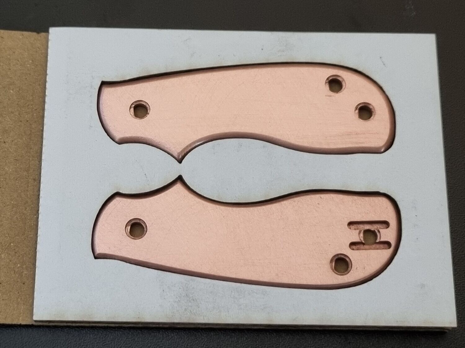 Squeak Scales in 3mm Copper Squeak Scales in 3mm Copper