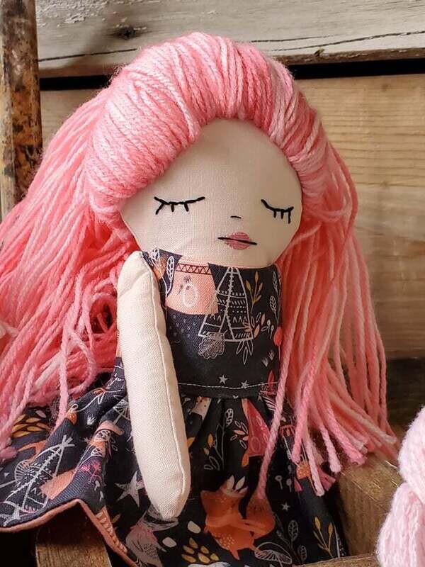 Emma - Through the Loop Doll