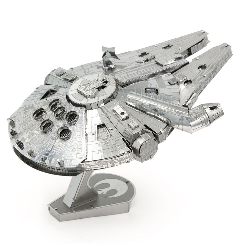 MILLENNIUM FALCON STAR WARS 