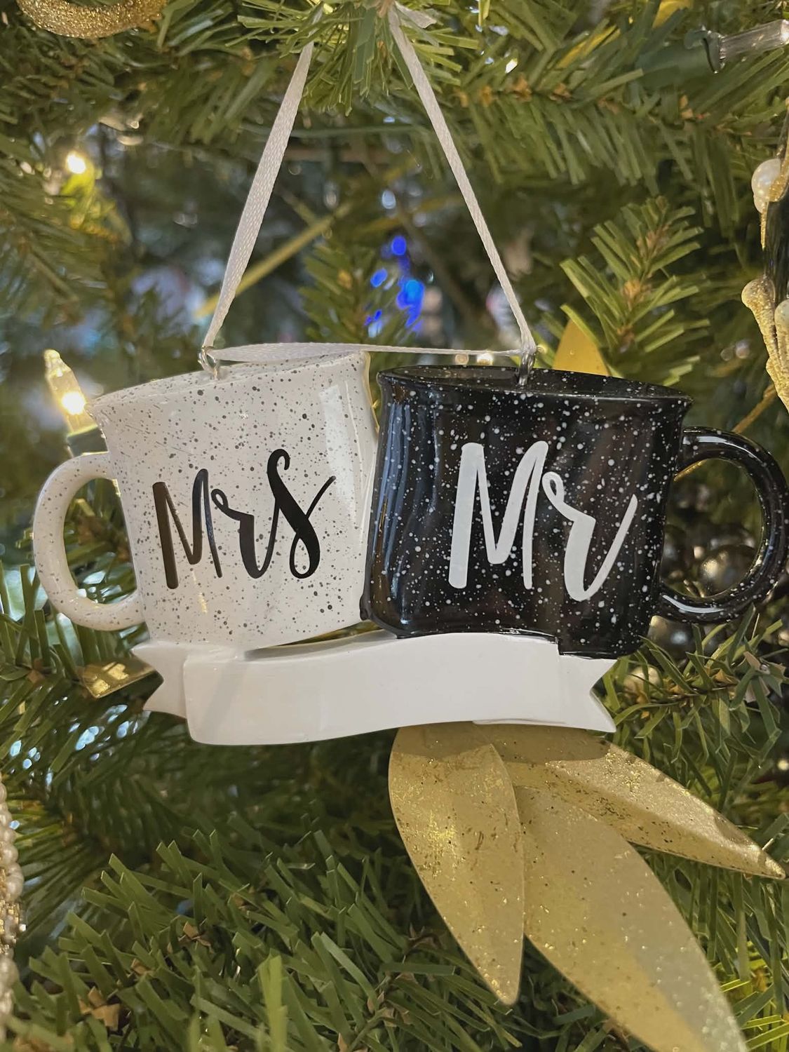 Mr and Mrs Mugs ornaments Polarx