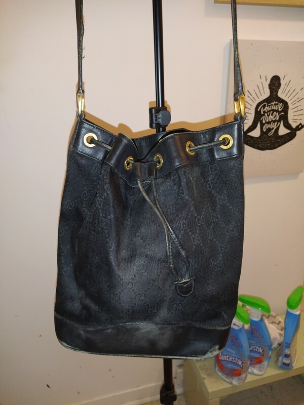 Black Vintage Gucci Bucket bag