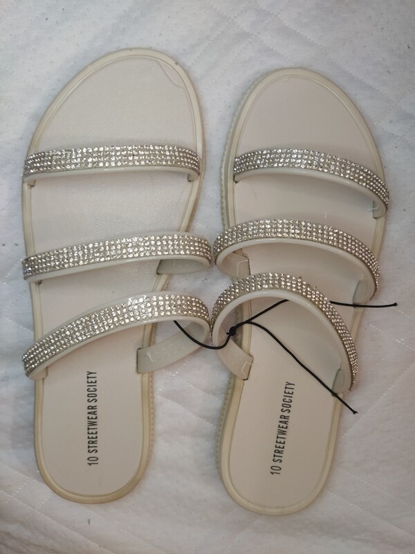 Nude/Beige sandals with rhinestones