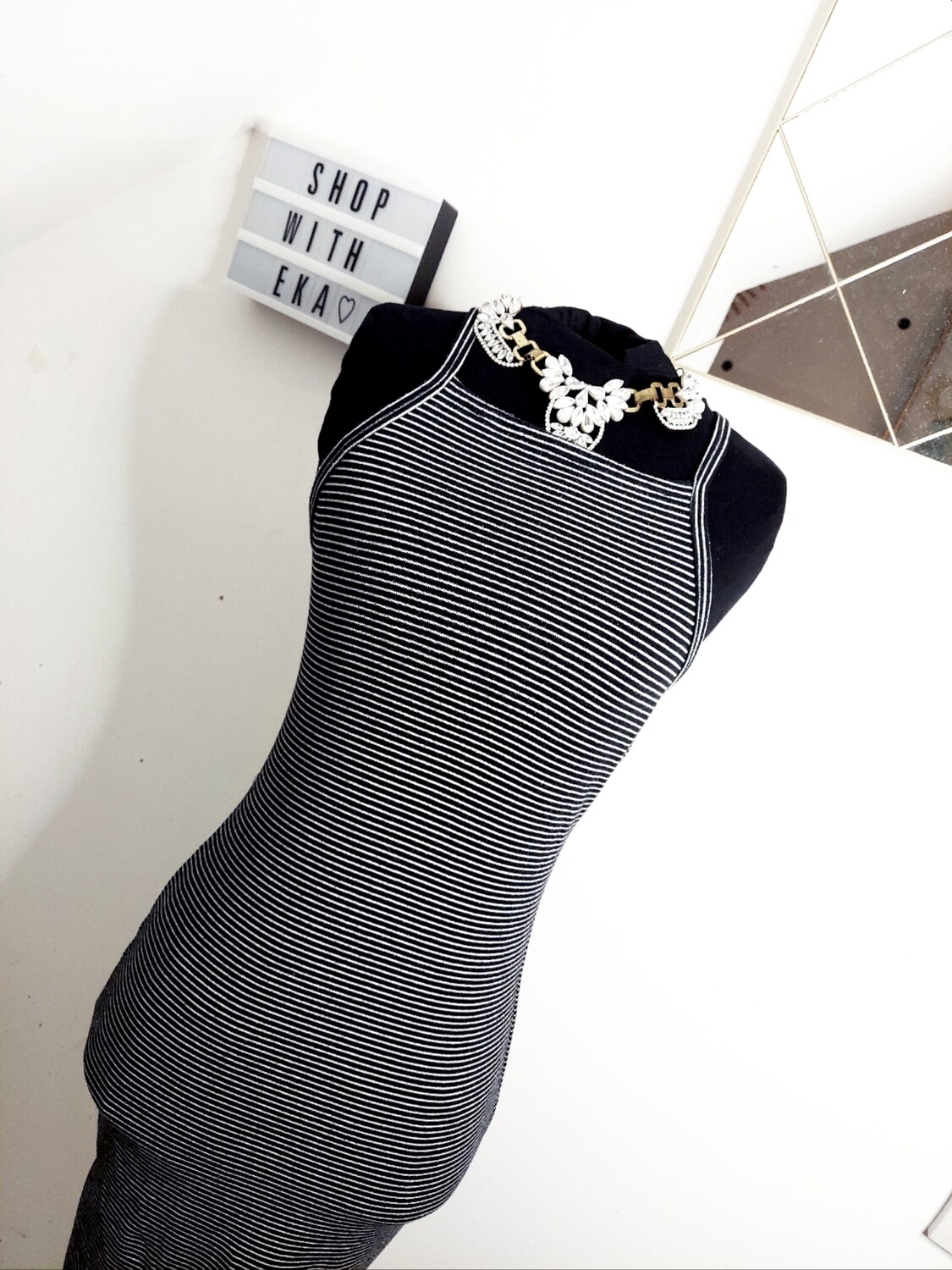 used black and white strip dress