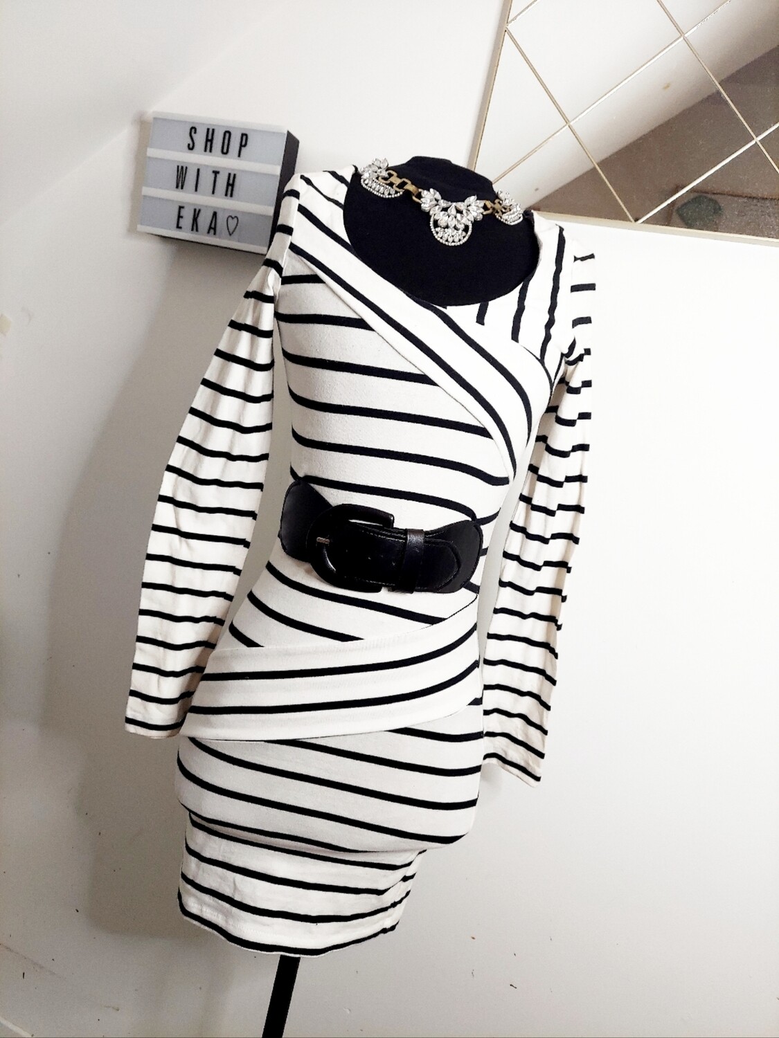 used white bodycon dress with attached belt